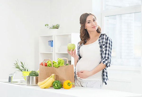 تغذیه مناسب در سه ماهه دوم بارداری